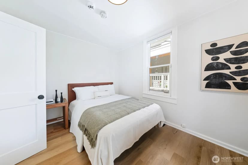 Property photo for 4119 38th Avenue S, Seattle photo 10