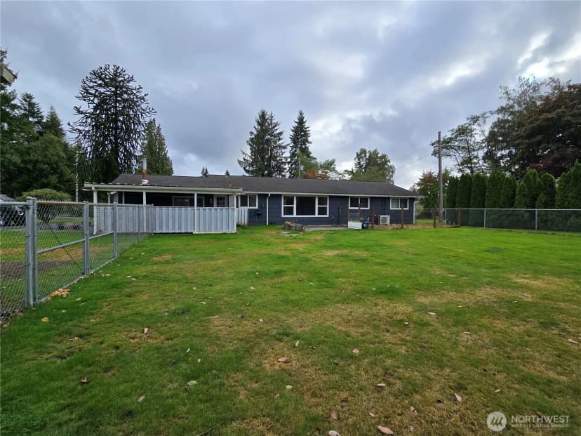 Property photo for 711 F Street, Forks photo 22