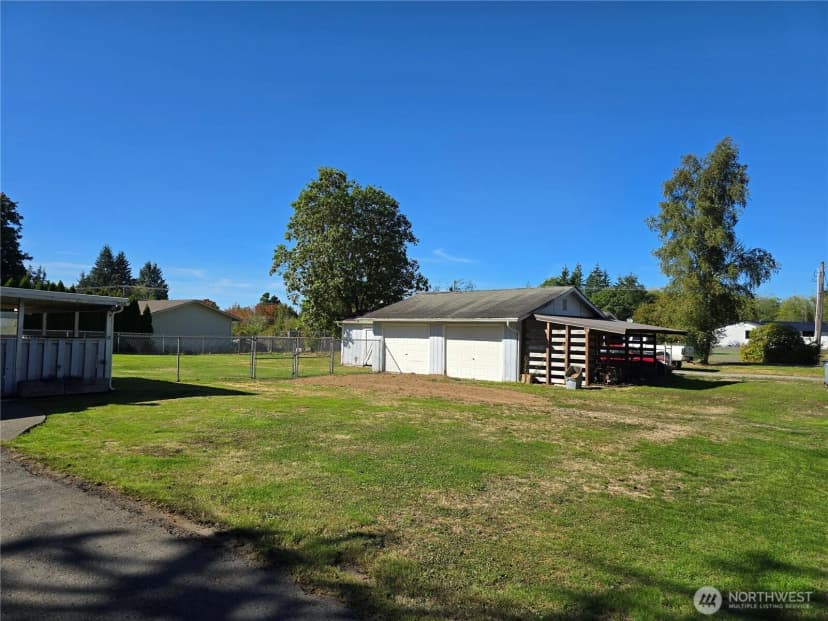 Property photo for 711 F Street, Forks photo 26