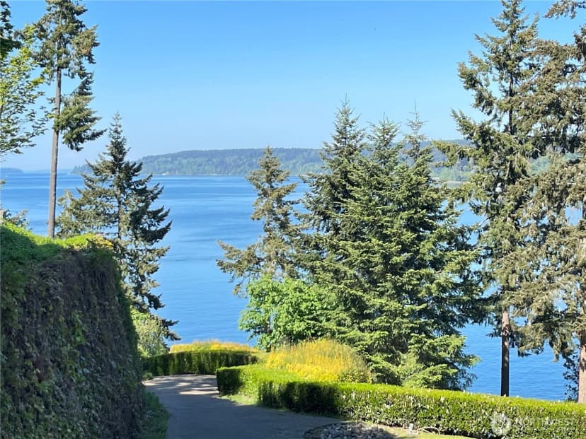 Property photo for 611 135th Street Nw, Gig Harbor photo 10