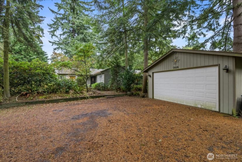 Property photo for 13028 Juanita Drive Ne, Kirkland photo 20