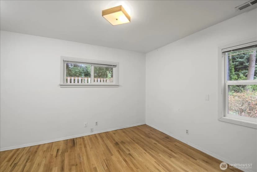 Property photo for 13028 Juanita Drive Ne, Kirkland photo 14