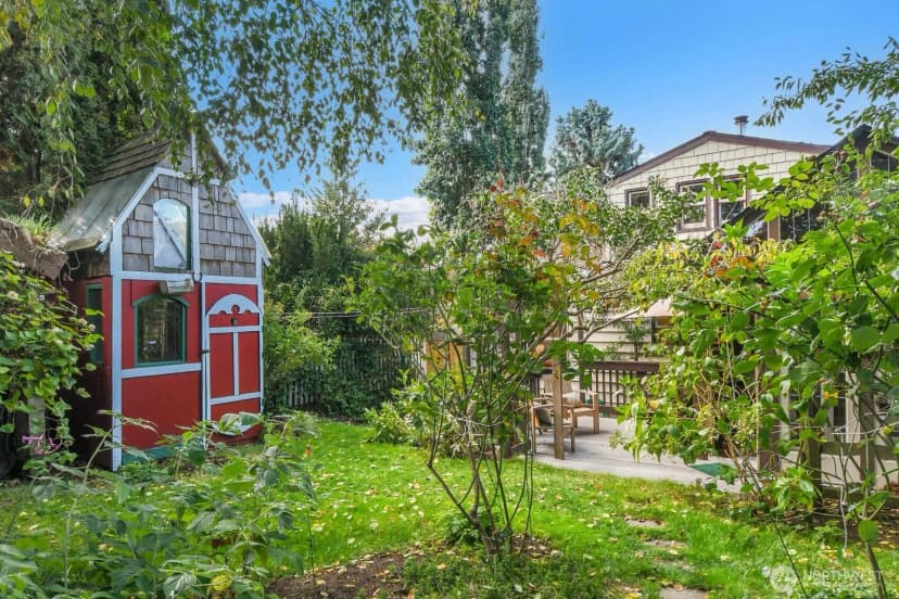 Property photo for 5608 34th Avenue Nw, Seattle photo 27