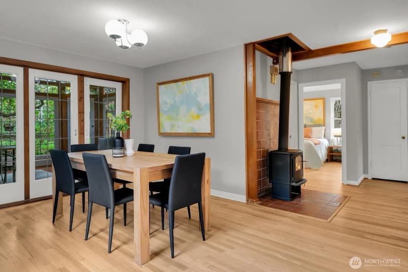 Property photo for 5608 34th Avenue Nw, Seattle photo 6