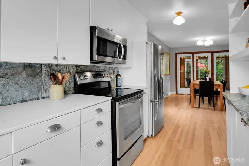 Property photo for 5608 34th Avenue Nw, Seattle photo 10