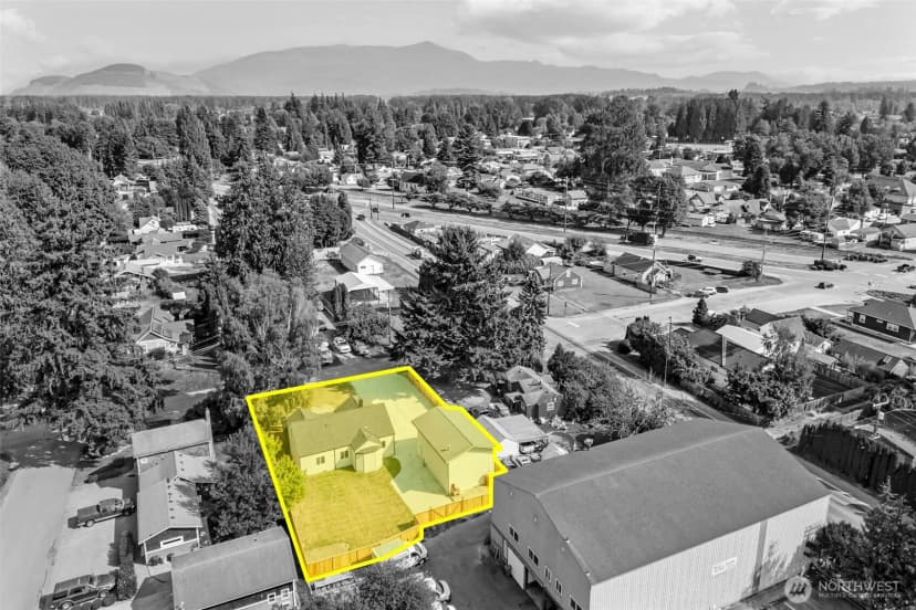 Property photo for 417 N Anacortes Street, Burlington photo 30
