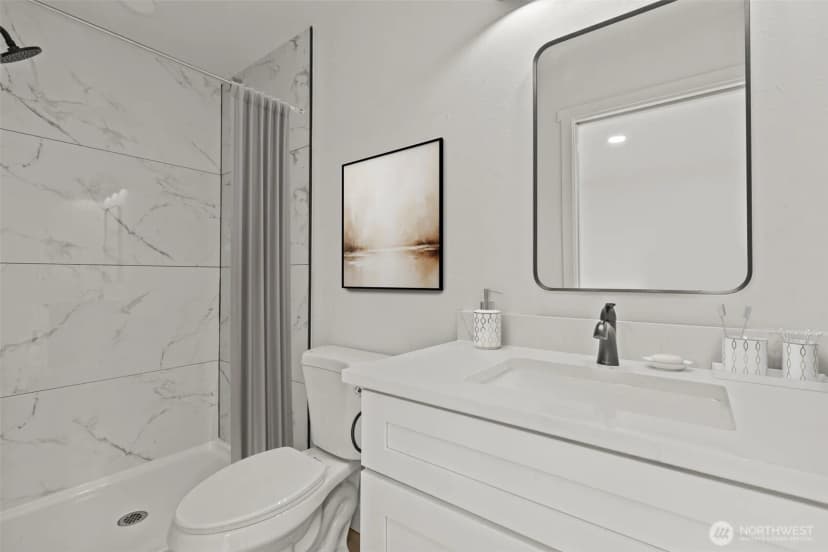 Property photo for 417 N Anacortes Street, Burlington photo 15