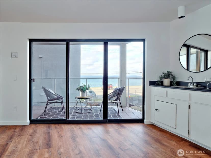 Property photo for 2104 Alki Avenue Sw #205, Seattle photo 10