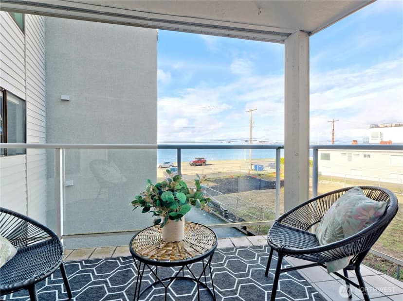 Property photo for 2104 Alki Avenue Sw #205, Seattle photo 12