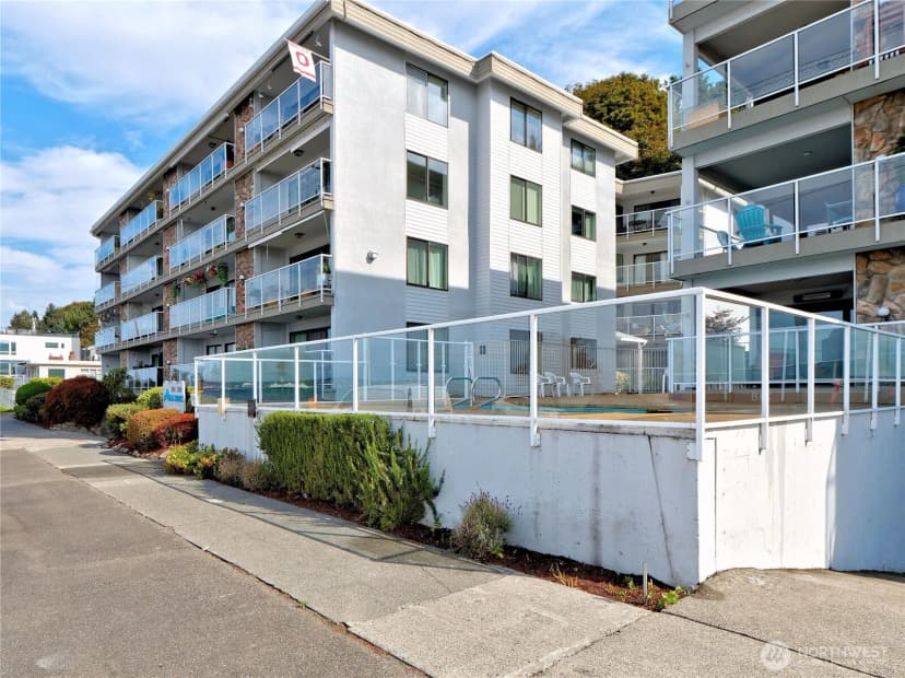 Property photo for 2104 Alki Avenue Sw #205, Seattle photo 31