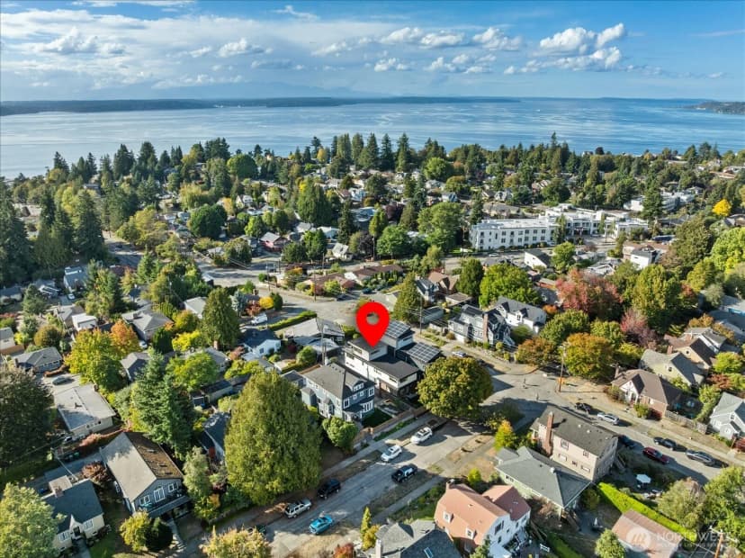 Property photo for 2705 47th Avenue Sw, Seattle photo 35