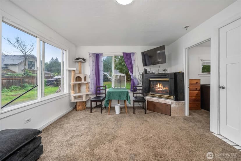 Property photo for 1212 W Railroad Avenue, Shelton photo 6