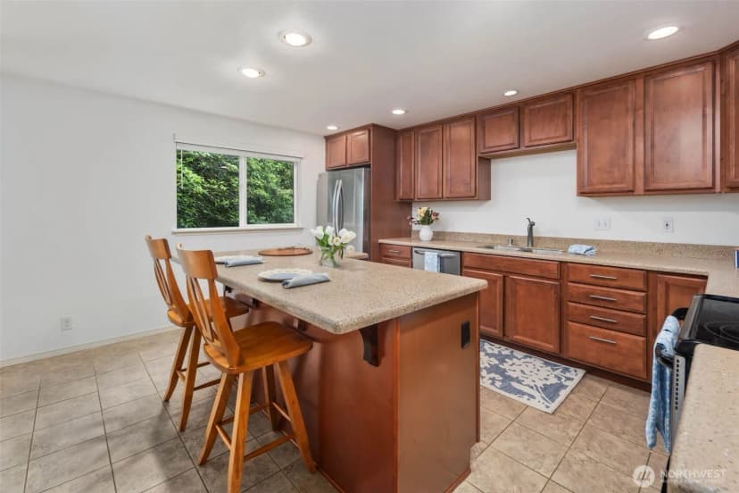 Property photo for 13214 Lakeridge Circle Nw, Silverdale photo 16