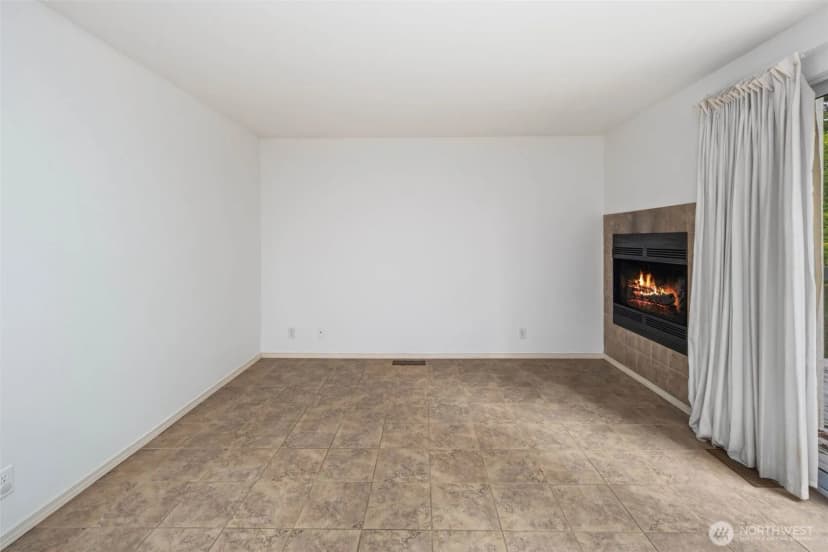 Property photo for 13214 Lakeridge Circle Nw, Silverdale photo 14