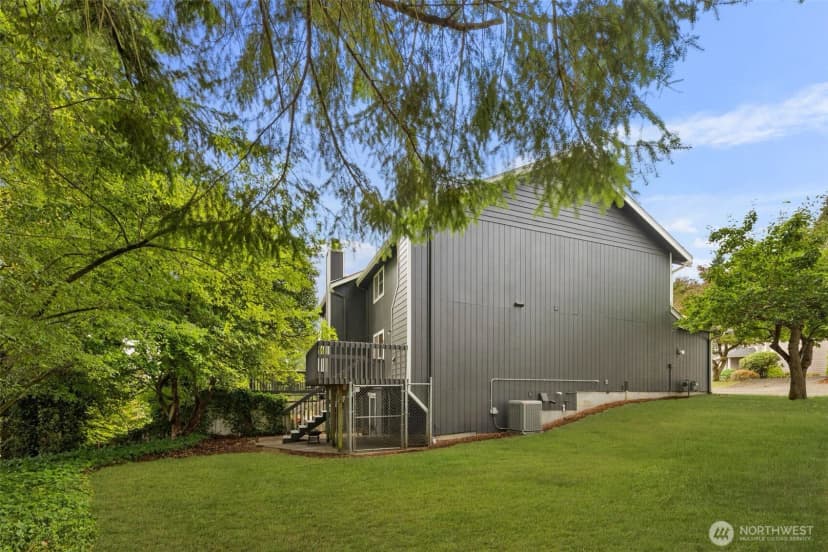 Property photo for 13214 Lakeridge Circle Nw, Silverdale photo 30