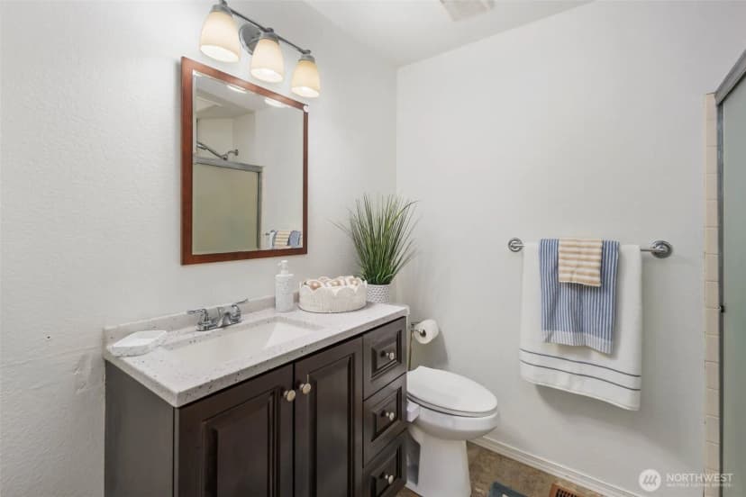 Property photo for 13214 Lakeridge Circle Nw, Silverdale photo 24