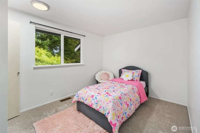 Property photo for 13214 Lakeridge Circle Nw, Silverdale photo 26
