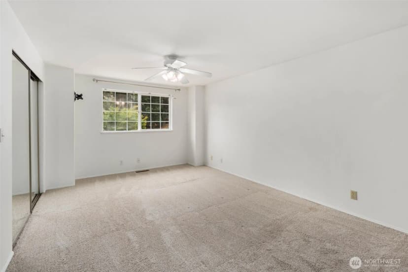 Property photo for 13214 Lakeridge Circle Nw, Silverdale photo 21