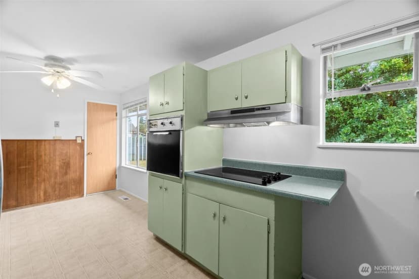 Property photo for 2114 Alpha Street Se, Lacey photo 21