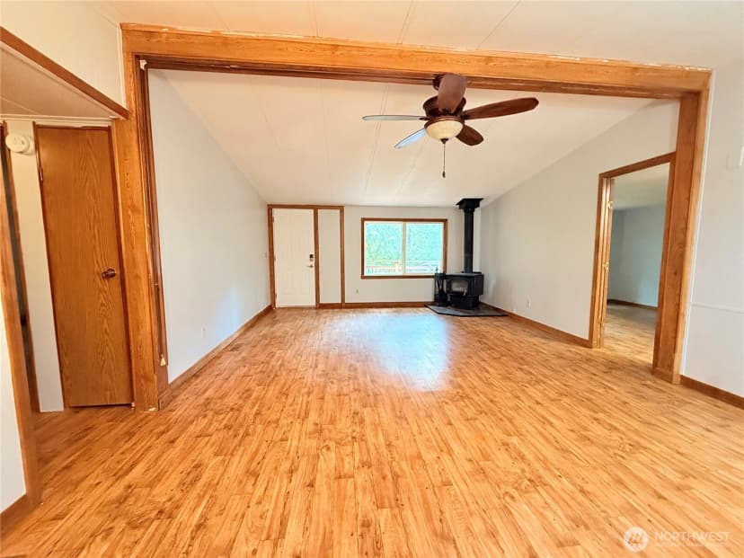 Property photo for 55509 310th Avenue Court E, Ashford photo 6
