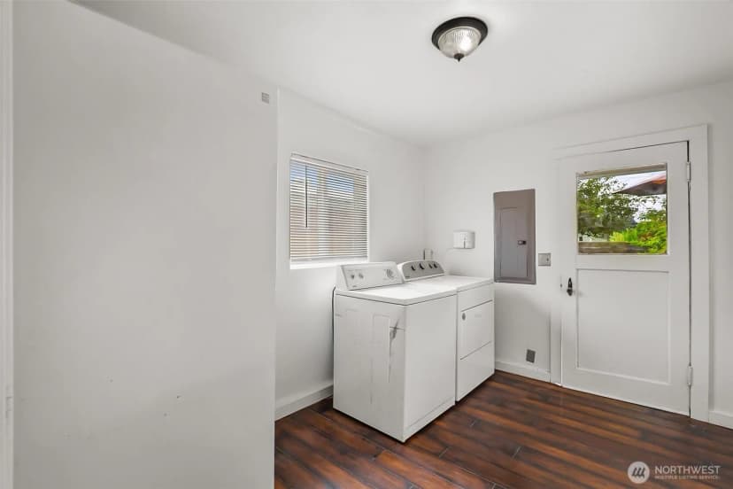 Property photo for 1102 Lombard Avenue, Everett photo 34