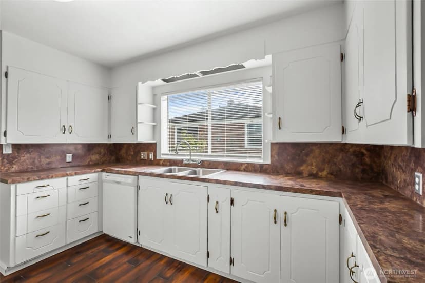Property photo for 1102 Lombard Avenue, Everett photo 29