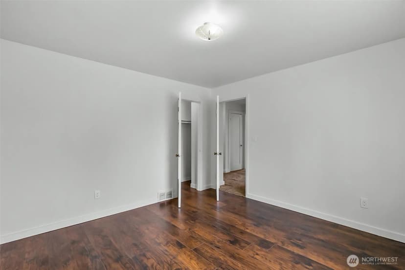 Property photo for 1102 Lombard Avenue, Everett photo 27