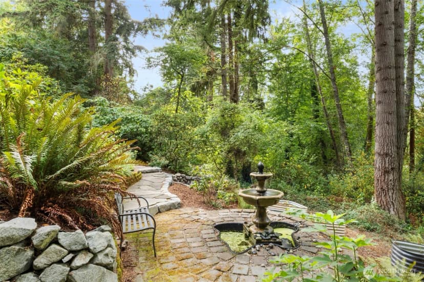 Property photo for 11925 Manzanita Lane Ne, Bainbridge Island photo 35
