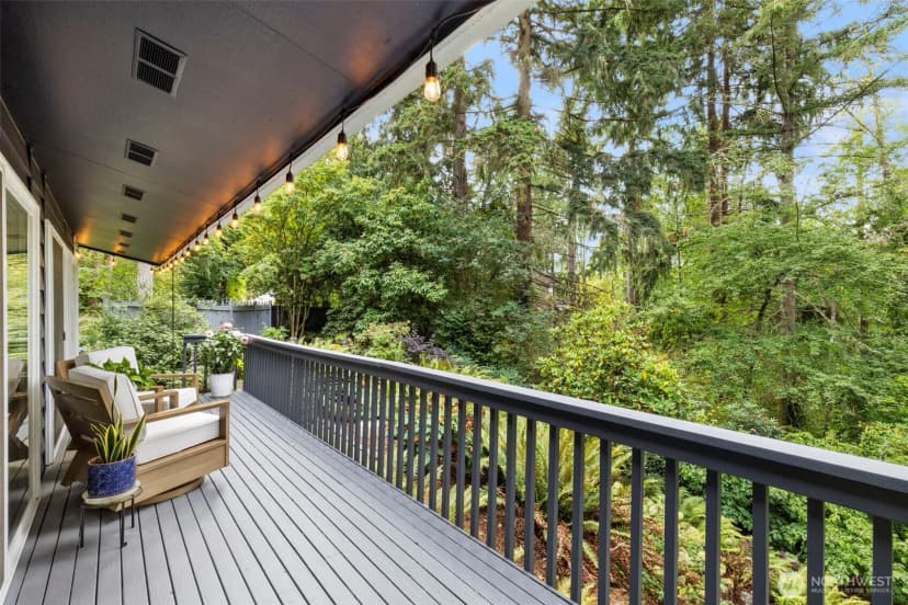 Property photo for 11925 Manzanita Lane Ne, Bainbridge Island photo 19