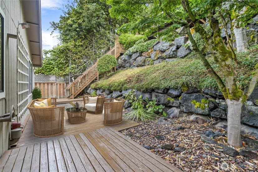 Property photo for 5258 17 Ave Sw, Seattle photo 16