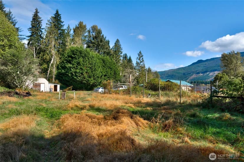 Property photo for 23404 Prairie Road, Sedro Woolley photo 30