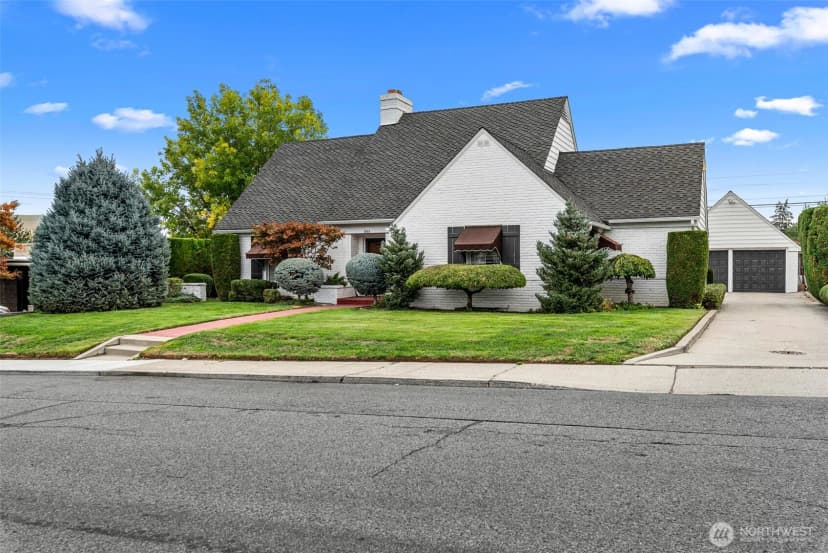 Property photo for 1005 Fuller Street, Wenatchee photo 35