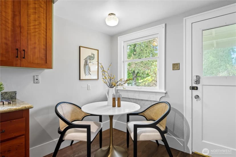 Property photo for 206 Nw 62nd Street, Seattle photo 15
