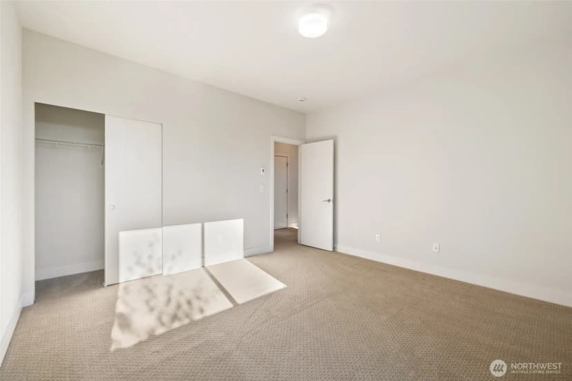 Property photo for 1236 Ne 117th Street, Seattle photo 24