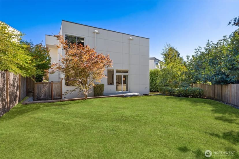 Property photo for 1236 Ne 117th Street, Seattle photo 28
