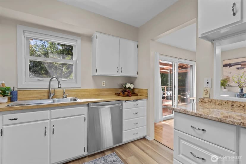 Property photo for 1839 S 246th Place, Des Moines photo 11