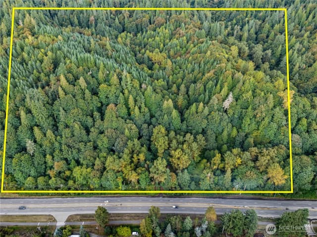 Property photo for 17311 Se Renton-maple Valley Road, Renton photo 3