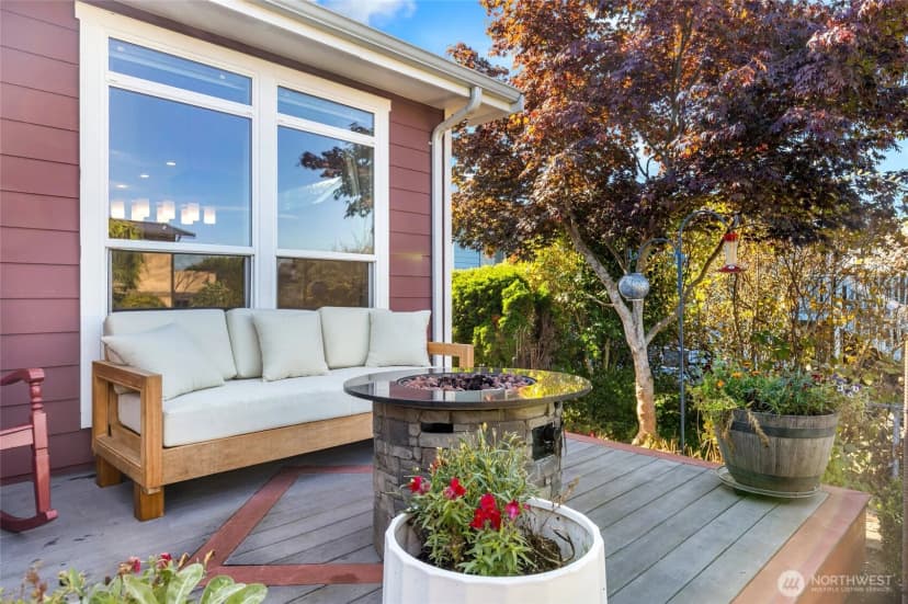 Property photo for 833 Walnut Street, Edmonds photo 27
