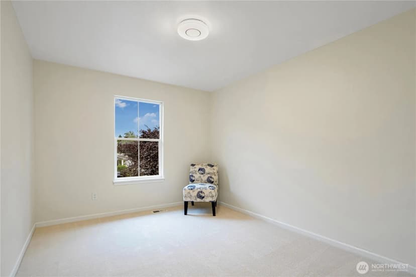 Property photo for 465 Field Place Ne, Renton photo 17
