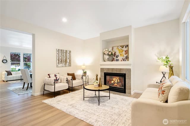 Property photo for 465 Field Place Ne, Renton photo 5