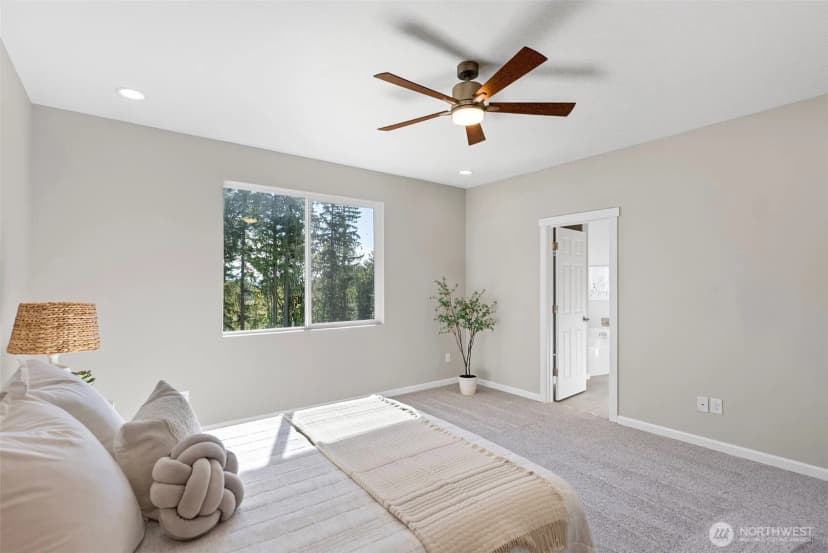 Property photo for 9853 Alpenglow Way, Gig Harbor photo 21