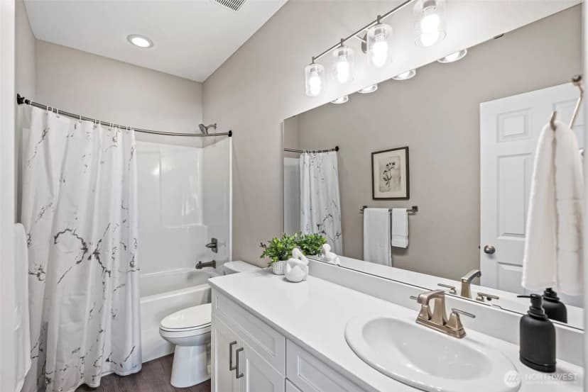 Property photo for 9853 Alpenglow Way, Gig Harbor photo 28
