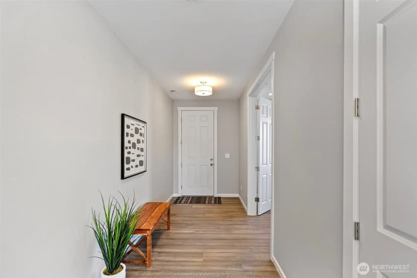 Property photo for 9853 Alpenglow Way, Gig Harbor photo 2