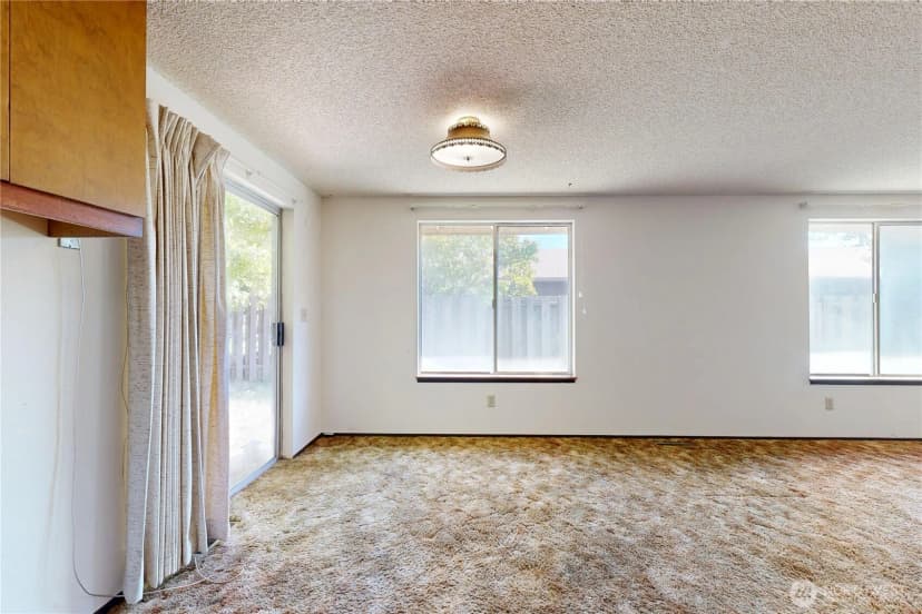 Property photo for 662 Sw 1st. Street, College Place photo 8