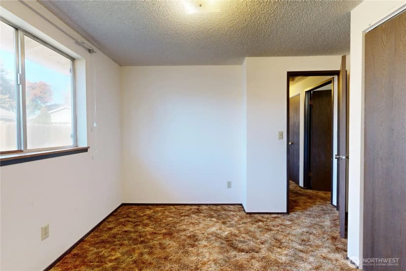 Property photo for 662 Sw 1st. Street, College Place photo 13