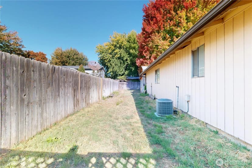 Property photo for 662 Sw 1st. Street, College Place photo 25