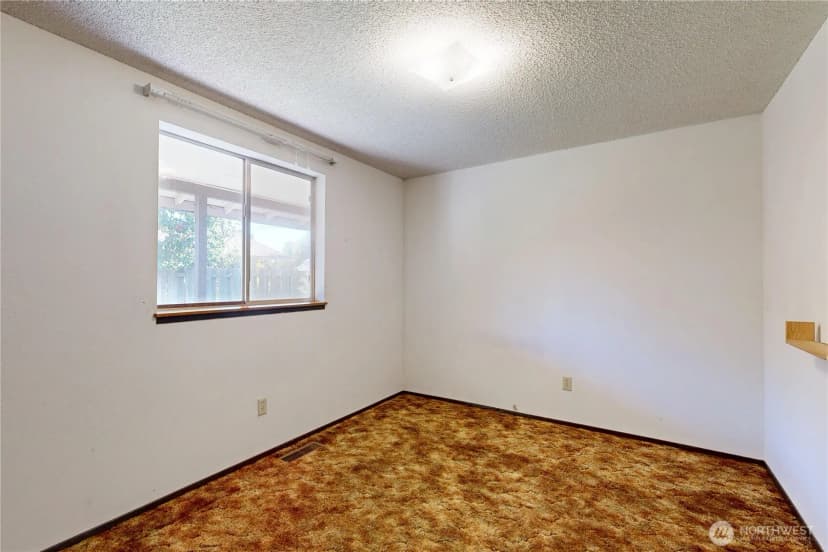 Property photo for 662 Sw 1st. Street, College Place photo 12
