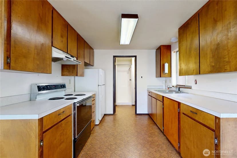 Property photo for 662 Sw 1st. Street, College Place photo 6
