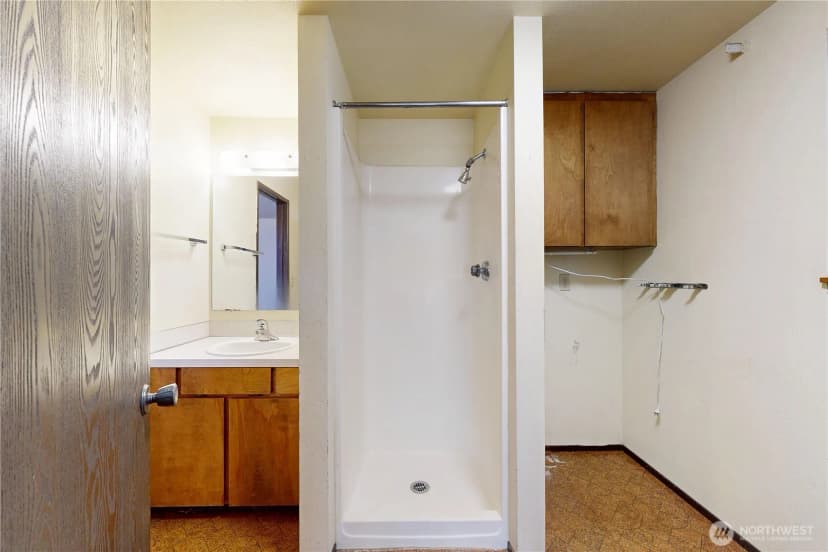 Property photo for 662 Sw 1st. Street, College Place photo 20