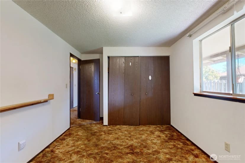 Property photo for 662 Sw 1st. Street, College Place photo 11